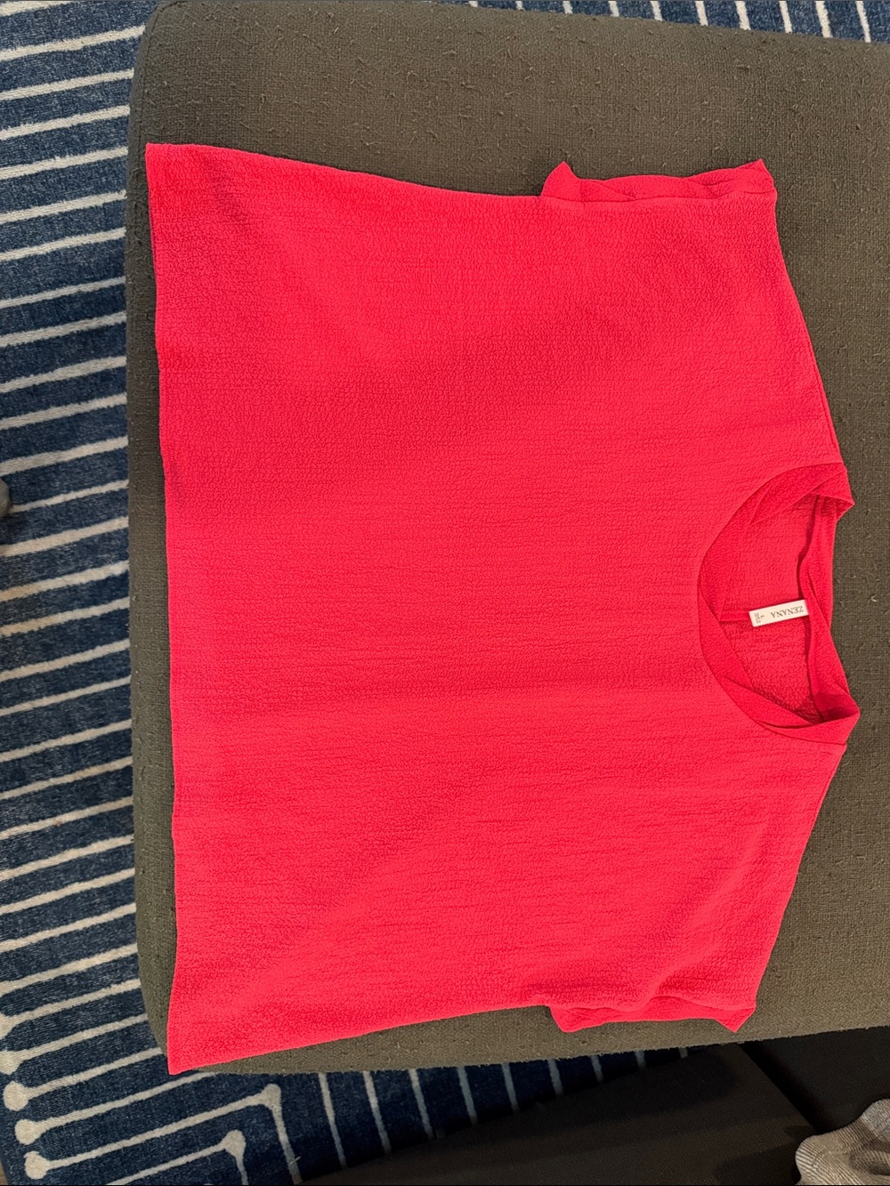 Zenana Short-Sleeve Crewneck Top in Red